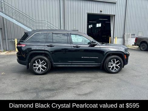 Certified 2024 Jeep Grand Cherokee Limited AWD/4WD image 2