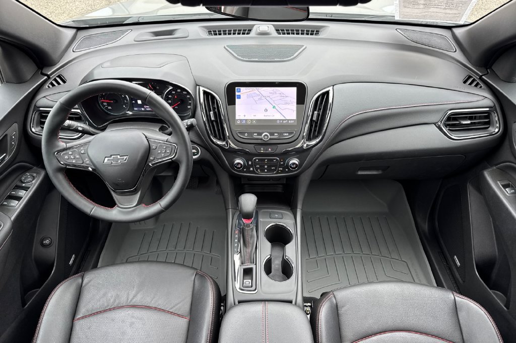 Used 2023 Chevrolet Equinox RS w/ RS Leather Package FWD image 15