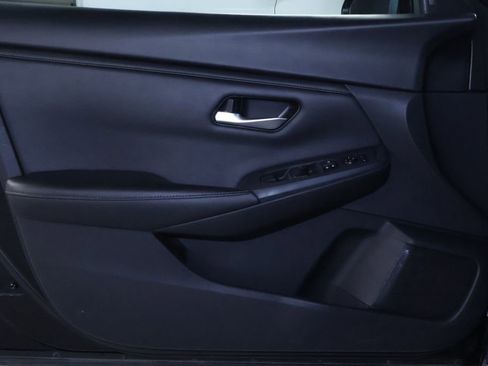 Used 2024 Nissan Sentra SV image 11