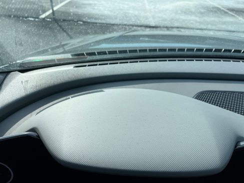 Used 2025 Hyundai Elantra SEL image 34