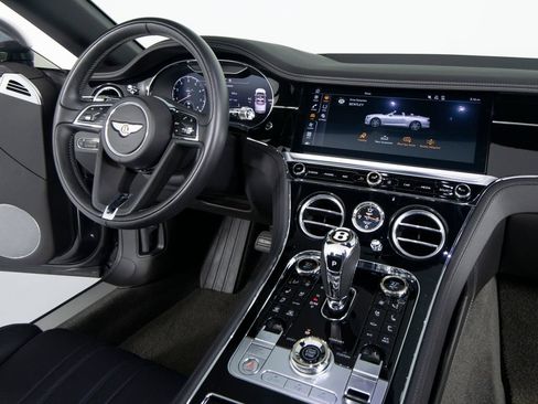 Used 2020 Bentley Continental GT AWD/4WD image 29
