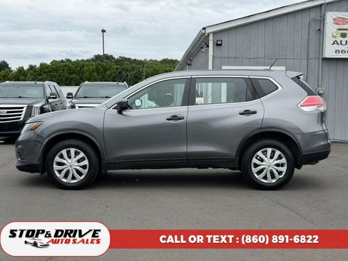 Used 2016 Nissan Rogue S AWD/4WD image 8