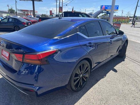 Used 2019 Nissan Altima 2.5 SR FWD image 5