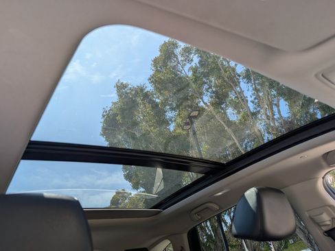 Used 2020 Acura RDX FWD image 3