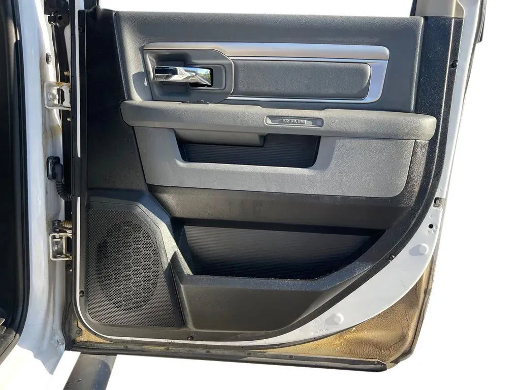 Used 2019 RAM 1500 Warlock AWD/4WD image 19