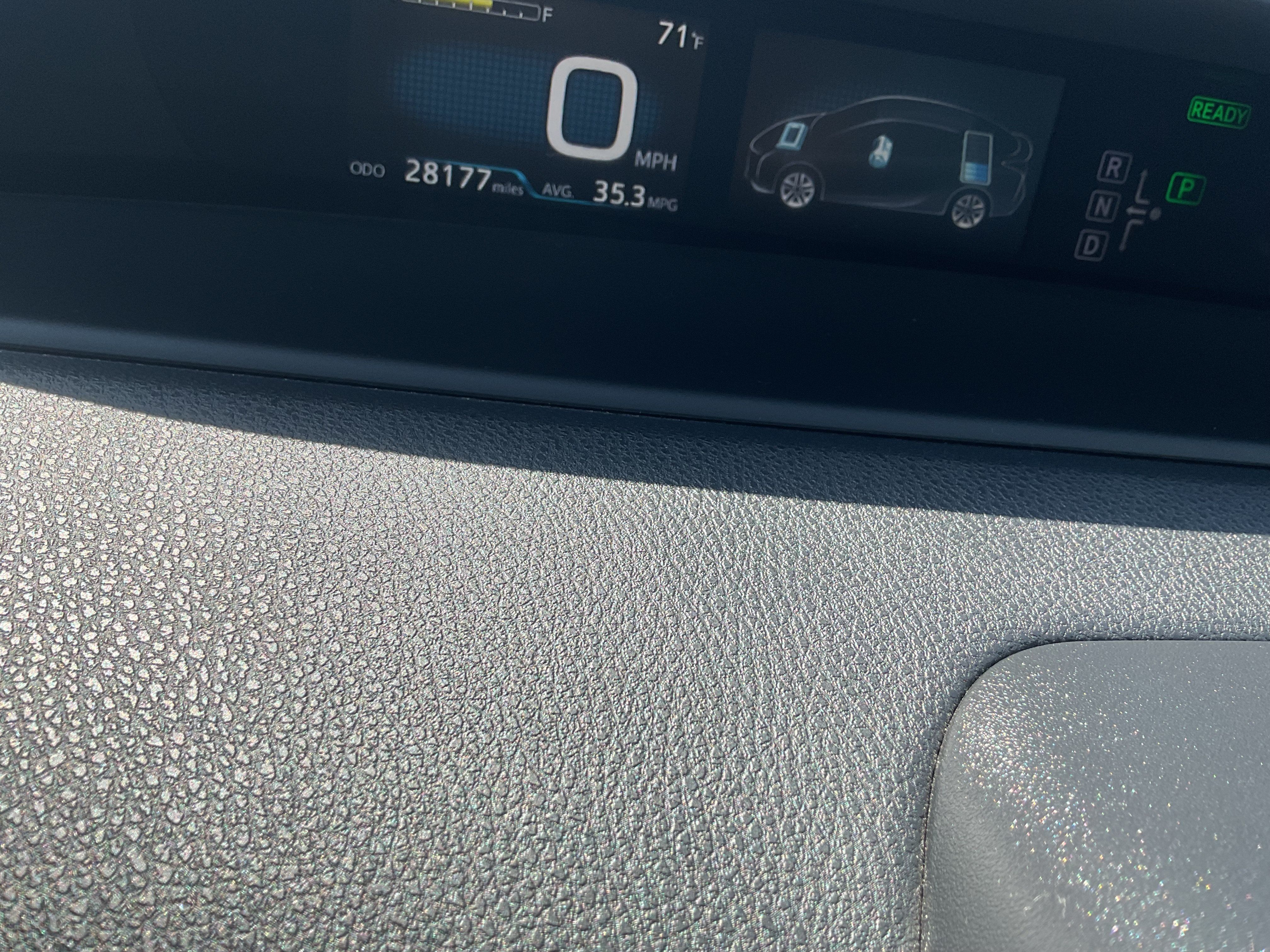 Used 2017 Toyota Prius Two w/ Prius Two Safety Plus Package FWD image 18