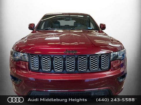 Used 2020 Jeep Grand Cherokee Altitude image 10