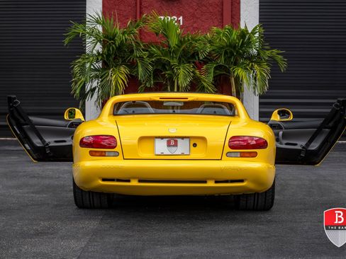 Used 1995 Dodge Viper RT/10 image 14