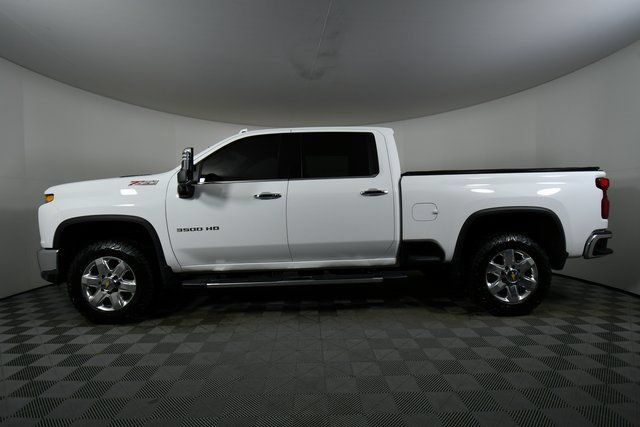 Used 2021 Chevrolet Silverado 3500 LTZ AWD/4WD image 16