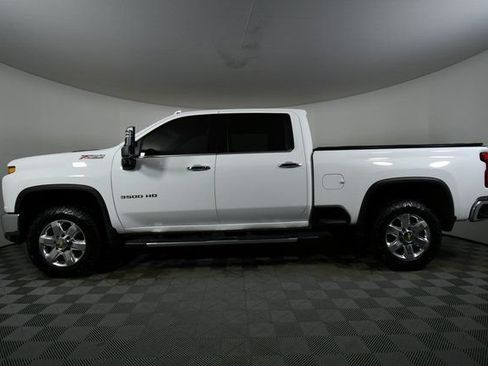 Used 2021 Chevrolet Silverado 3500 LTZ AWD/4WD image 16