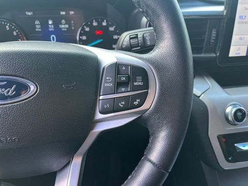 Used 2023 Ford Explorer XLT w/ Equipment Group 202A image 15