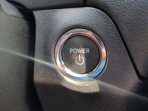 Used 2025 Toyota RAV4 XLE Premium AWD/4WD image 23
