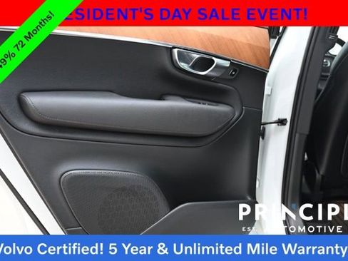 Certified 2022 Volvo XC90 T6 Momentum w/ Advanced Package image 31