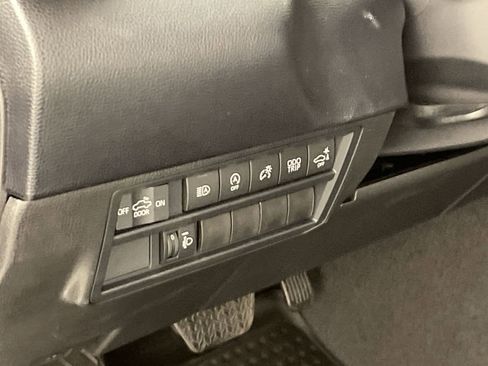 New 2026 Toyota Tundra SR5 image 13