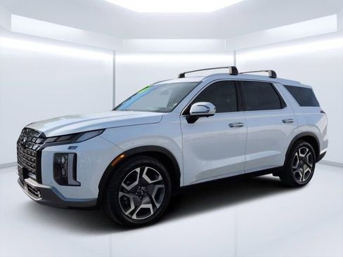 Used 2024 Hyundai Palisade Limited FWD image 7