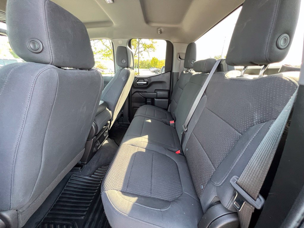 Used 2020 Chevrolet Silverado 1500 Custom w/ Custom Value Package AWD/4WD image 20