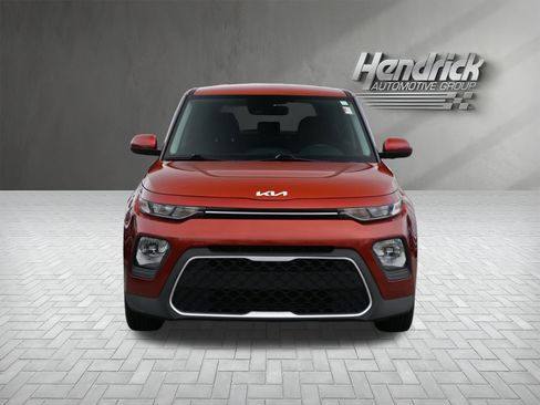 Used 2022 Kia Soul LX w/ Technology Package image 6