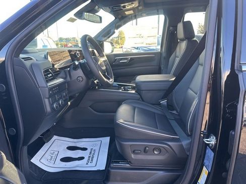 New 2026 Chevrolet Tahoe Premier w/ Sun And Tow Package image 16