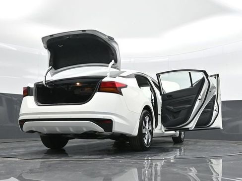 Used 2025 Nissan Altima 2.5 S image 43