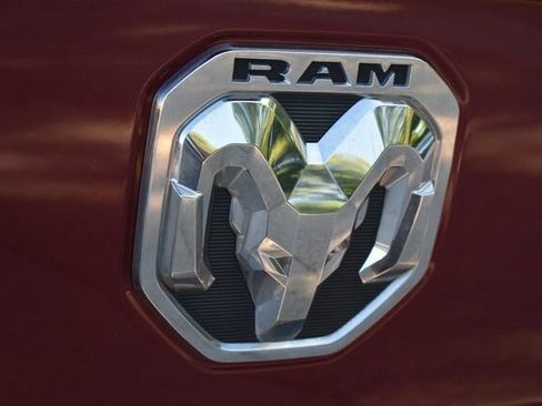 Used 2019 RAM 1500 Laramie w/ Sport Appearance Package AWD/4WD image 20