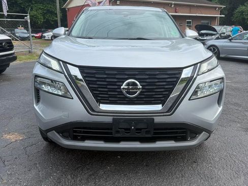 Used 2021 Nissan Rogue SV AWD/4WD image 2