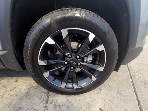 Used 2025 Chevrolet Equinox RS w/ Safety and Technology Package image 33