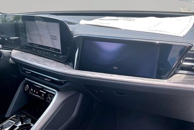 New 2026 Audi Q5 Premium AWD/4WD image 16