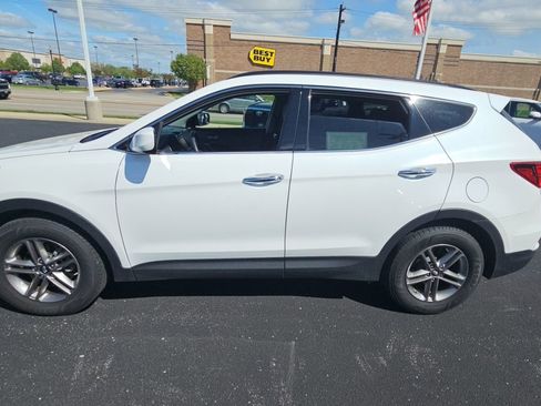 Used 2017 Hyundai Santa Fe Sport AWD/4WD image 6