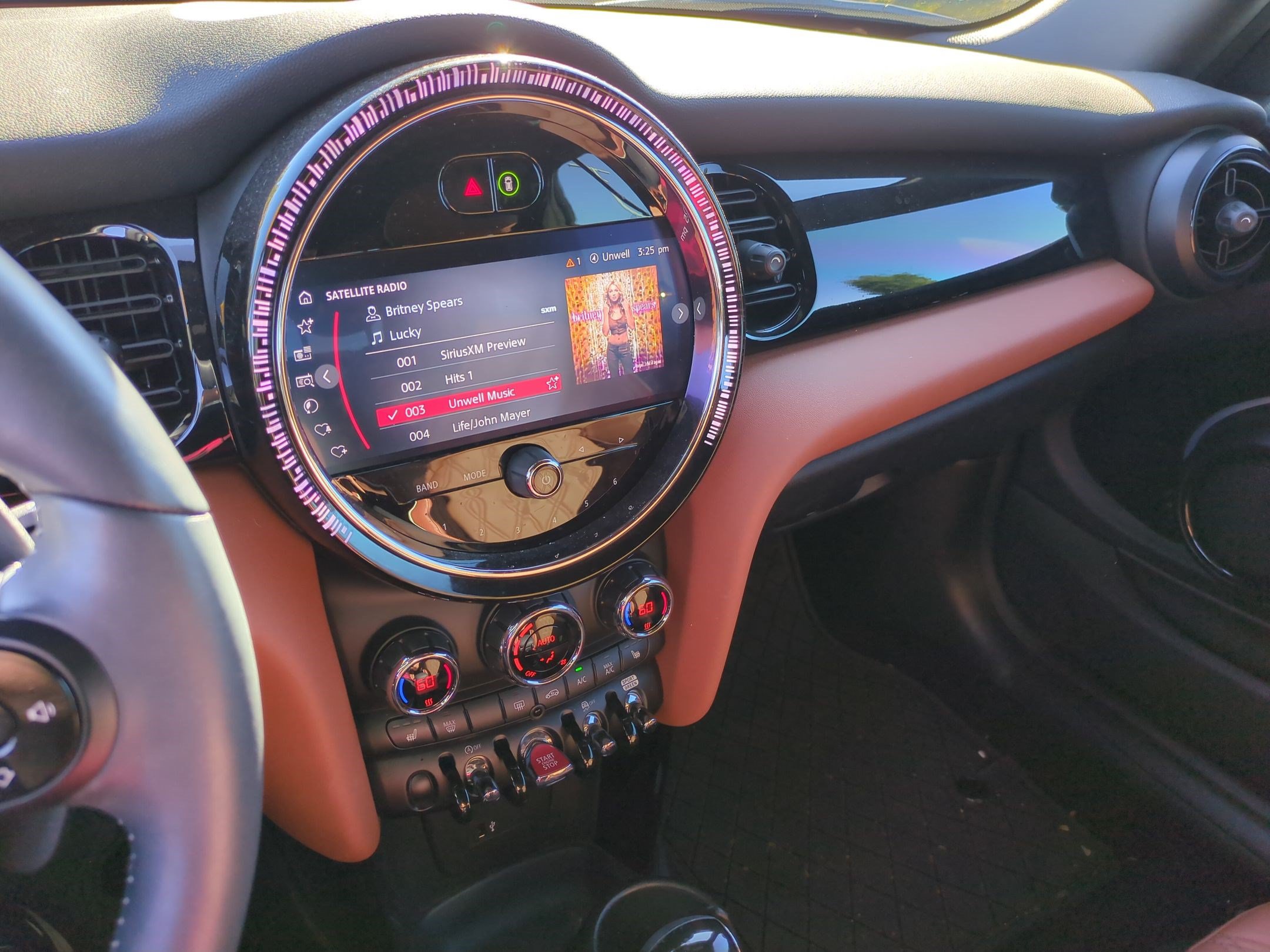 Used 2024 MINI Cooper S w/ Signature Upholstery Package FWD image 23