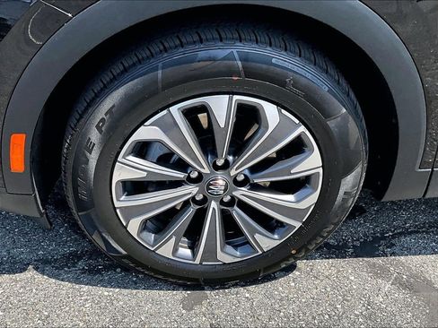 Used 2024 Buick Envision Preferred AWD/4WD image 7