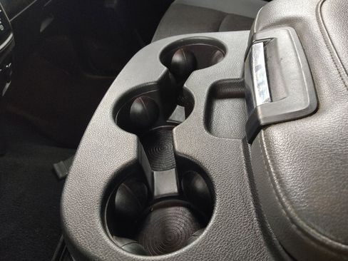 Used 2019 RAM 1500 Big Horn image 26