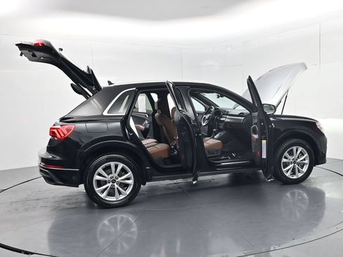 Used 2025 Audi Q3 2.0T Premium AWD/4WD image 54
