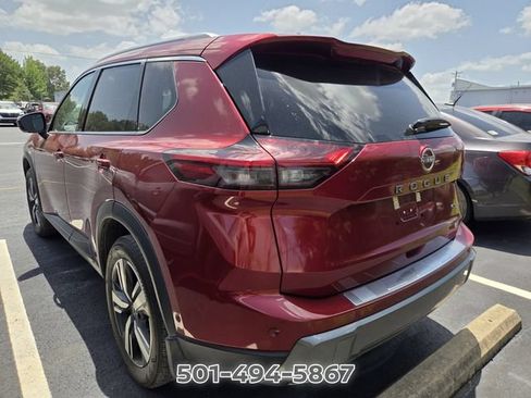 Used 2024 Nissan Rogue SL w/ SL Premium Package FWD image 2