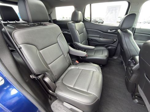 Used 2023 GMC Acadia SLT w/ Elevation Edition AWD/4WD image 12