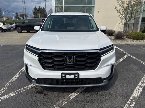 Used 2023 Honda Pilot EX-L image 11