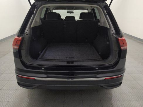 Used 2022 Volkswagen Tiguan S image 29