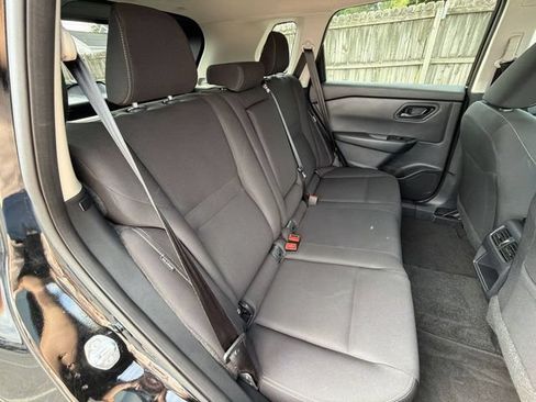 Used 2024 Nissan Rogue S AWD/4WD image 29