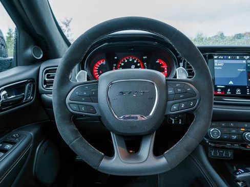 Used 2025 Dodge Durango SRT Hellcat image 30