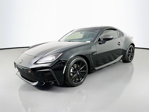 Used 2024 Toyota GR86 Premium image 3