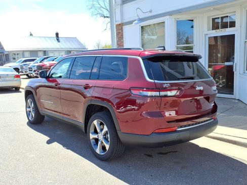 New 2026 Jeep Grand Cherokee L Limited w/ Trailer Tow Package AWD/4WD image 5