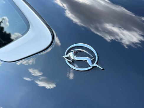 Used 2017 Chevrolet Impala Premier FWD image 38