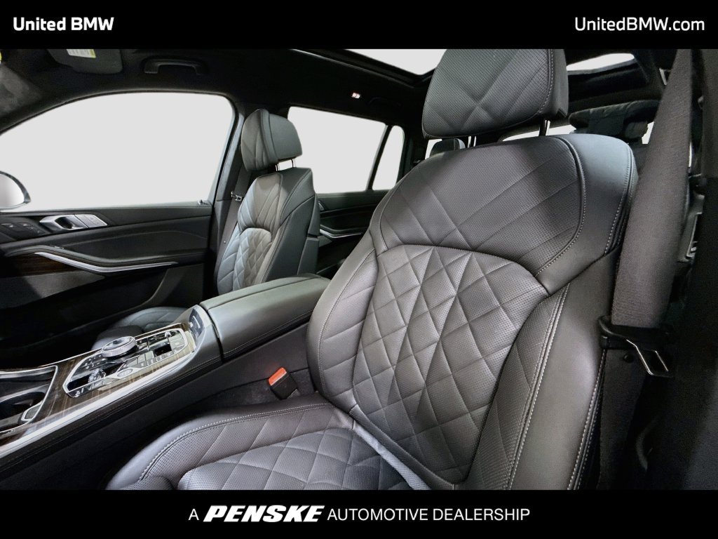 Certified 2027 BMW X7 xDrive40i AWD/4WD image 12
