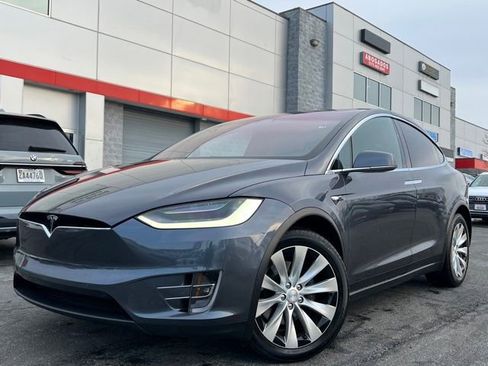 Used 2020 Tesla Model X Long Range image 14