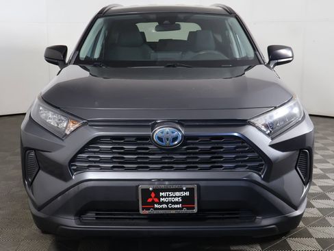 Used 2021 Toyota RAV4 LE AWD/4WD image 8