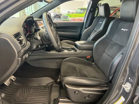 Used 2023 Dodge Durango SRT w/ Black Package AWD/4WD image 9
