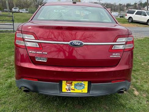 Used 2013 Ford Taurus SEL image 6
