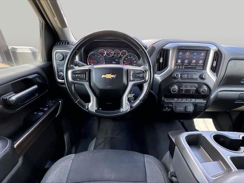 Used 2023 Chevrolet Silverado 2500 LT AWD/4WD image 6