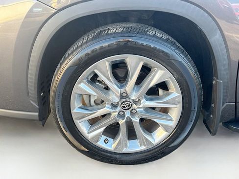 Used 2020 Toyota Highlander Limited image 43