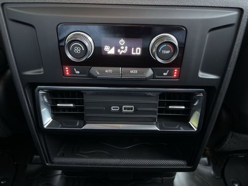 New 2026 GMC Hummer EV SUV image 55