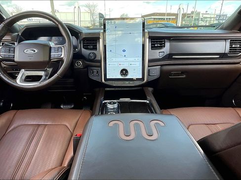 Used 2023 Ford Expedition Max King Ranch AWD/4WD image 14